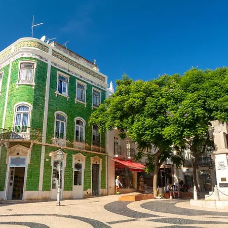 Apartment Casa Bruna - No Centro Da De Com Piscina, Ar Condicionado E Estacionamento *