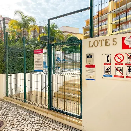 Casa Bruna - No Centro Da De Com Piscina, Ar Condicionado E Estacionamento Apartment